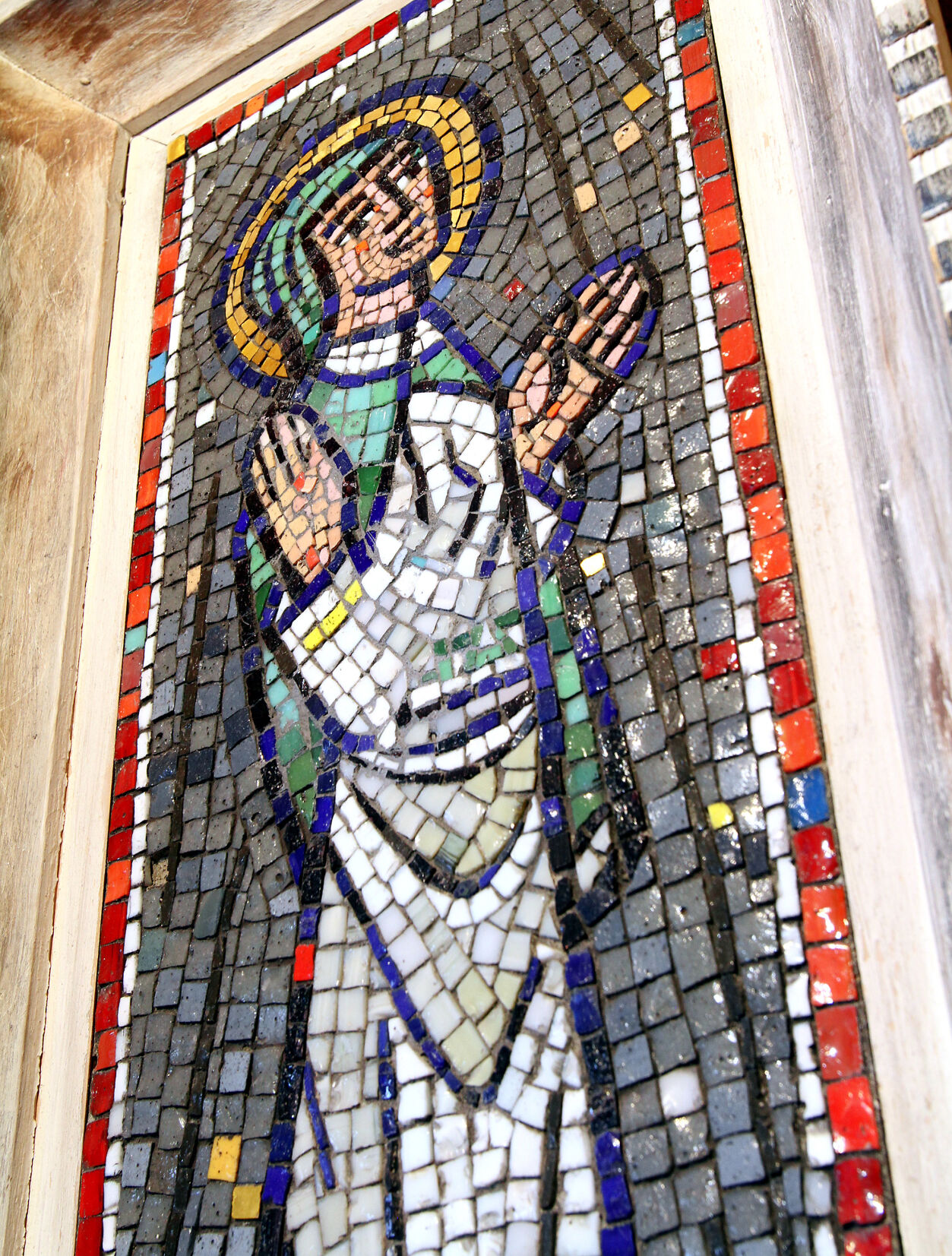 072813-bishop-house-05